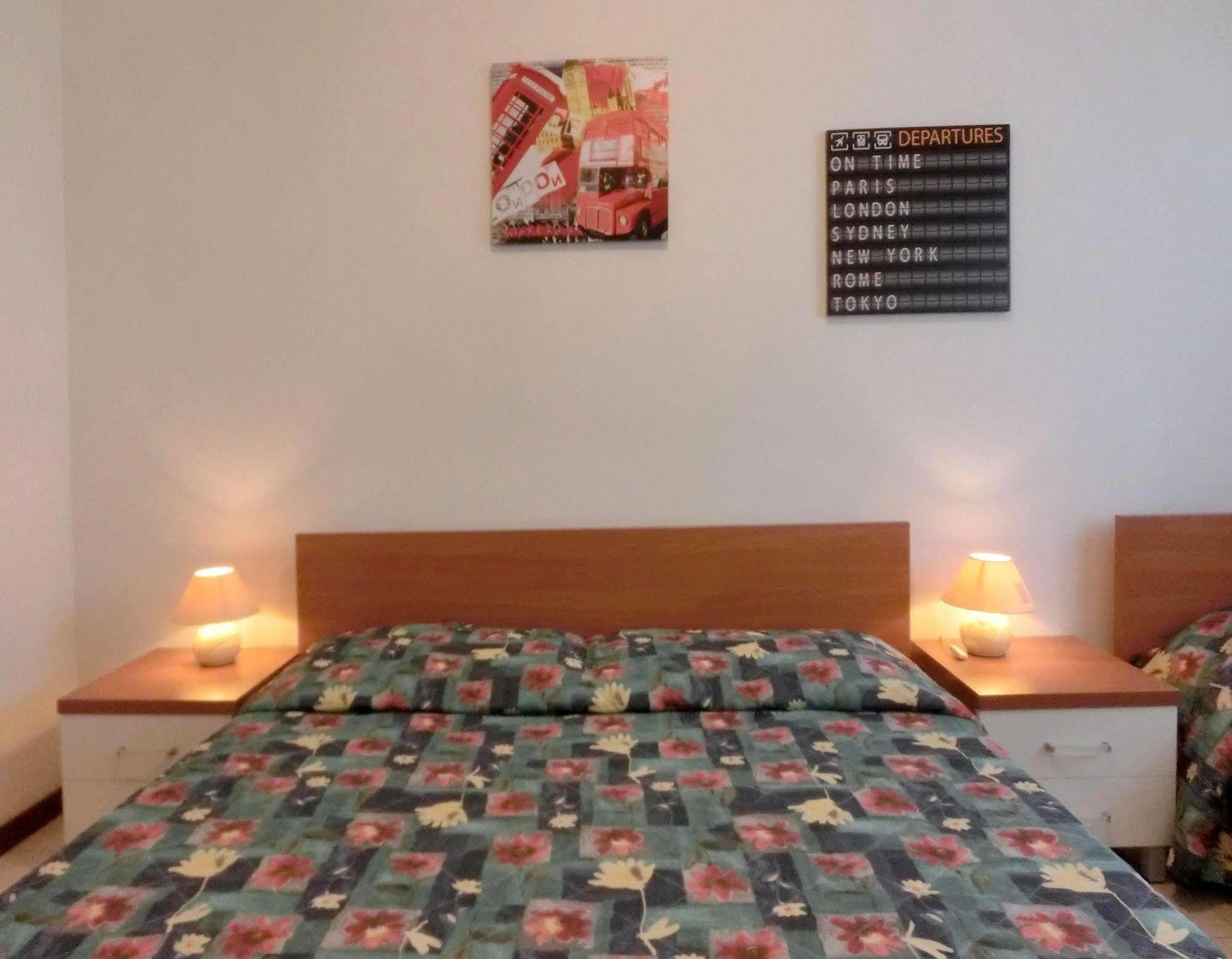 Michelangelo Sabbiadoro Apartment Lignano Sabbiadoro Ngoại thất bức ảnh